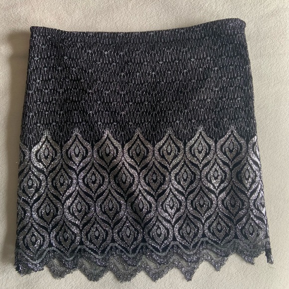 Free People black/silver lace miniskirt (size 2) - Picture 2 of 6